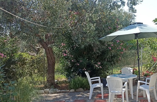 Palaio Tsifliki House | Beautifully Traditional Village House sea & mountain view 200mtrs beach