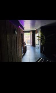 Noeux-les-Mines Bed & Breakfast | Beauty spa loveroom