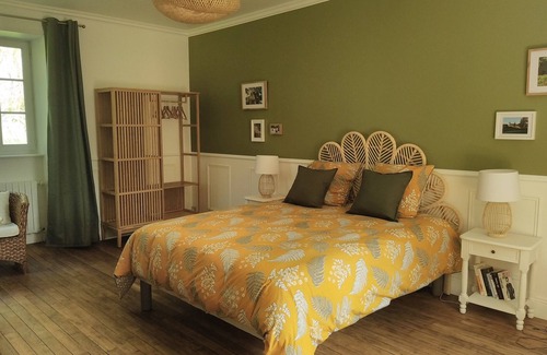 Montilly-sur-Noireau Bed & Breakfast | Bed and breakfast with its private garden in Suisse Normande