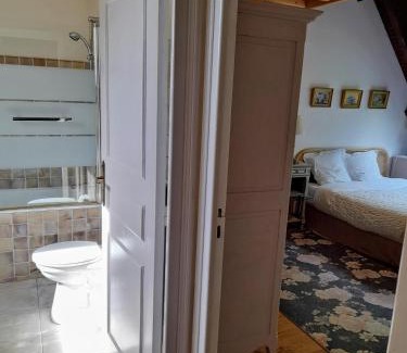 Villedieu-les-Poeles-Rouffigny Bed & Breakfast | Bed and Breakfast Saultchevreuil, au Mont Saint Michel