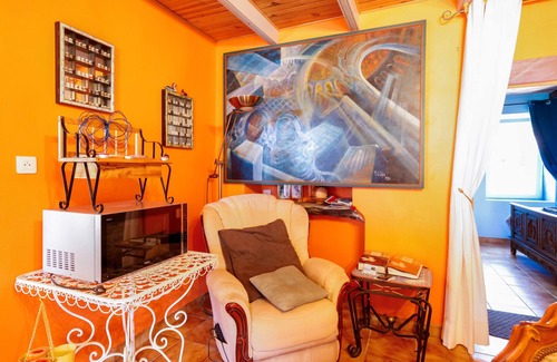 Cast Bed & Breakfast | Bed and Breakfast 'Breizh' with Private Terrace, Shared Garden and Wi-Fi