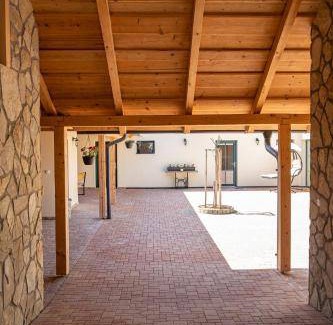 Sedlec Bed & Breakfast | Bed and breakfast
