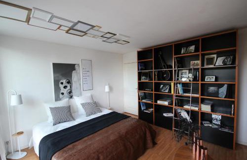 Merignac Bed & Breakfast | Bed and Breakfast Shandita