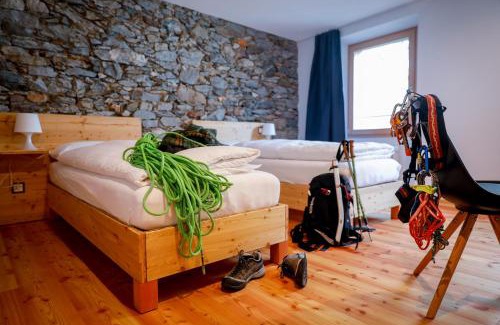 Airolo Hotel | Bed&Bike Tremola San Gottardo
