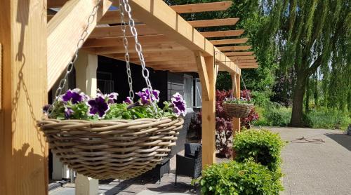 Oosterwolde Bed & Breakfast | Bed & Breakfast De Heughte
