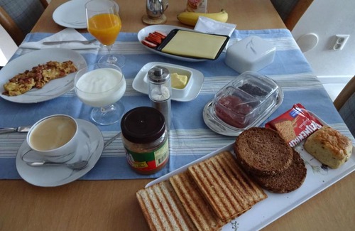 Vlijmen Bed & Breakfast | Bed & Breakfast VanAgt