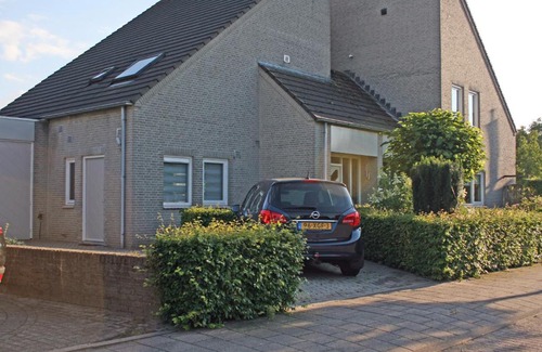 Vlijmen Bed & Breakfast | Bed & Breakfast VanAgt