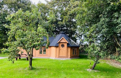 Slootdorp Ski Chalet | Bed & Breakfast Voor De Wind