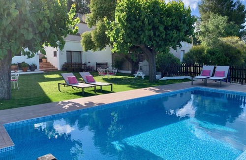 El Pla del Penedes Bed & Breakfast | Bed & Breakfast Wine & Cooking Penedès