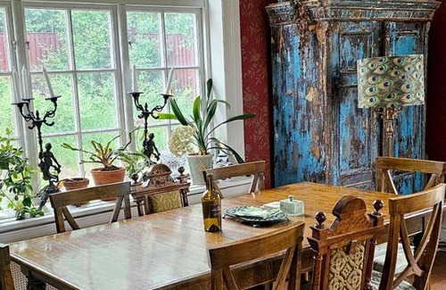 Enhorna Bed & Breakfast | Bed and breakfast