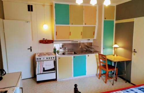 Bracke House | Bedroom with kitchen, 120 m from Sandbach