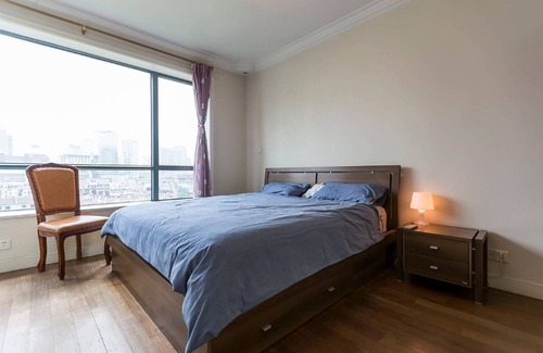 Shanghai Apartment | Bedroom with private bath and amazing city view