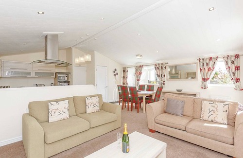 Llanasa Ski Chalet | Beech Tree 3 Premier
