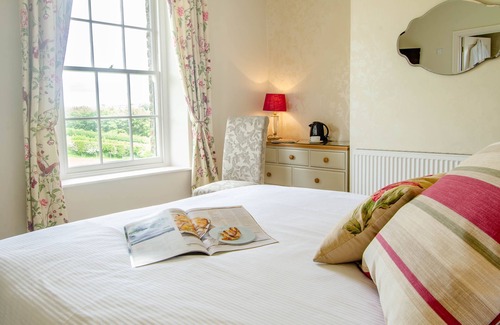 Milton Abbot Bed & Breakfast | Beera Farmhouse