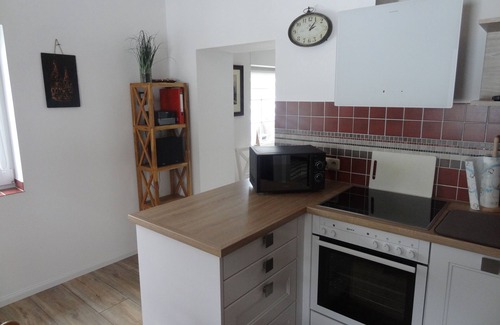 Kalterherberg House | BEI SCHMEDTE family-friendly and quiet, with playrooms, terrace with barbecue