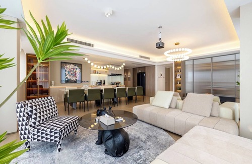 Jianwai Street Bed & Breakfast | Beijing CBD luxury apartment
