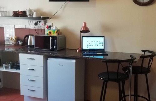Polokwane Apartment | Beit El - Rustic