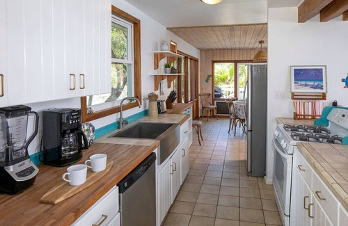 Point Rendezvous Villa | Beit Hawa: Breathtaking Views!