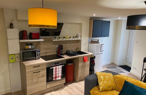 Chatillon-sur-Chalaronne Apartment | Bel appartement avec place de parking a proximité