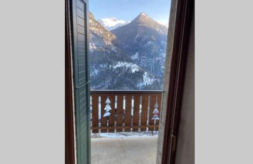 Finhaut Apartment | Bel appartement 2.5 pièces avec balcon, magnifique vue sur le glacier des Grands