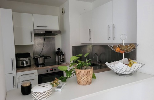 Alfortville Apartment | Bel Appartement Avec Balcon