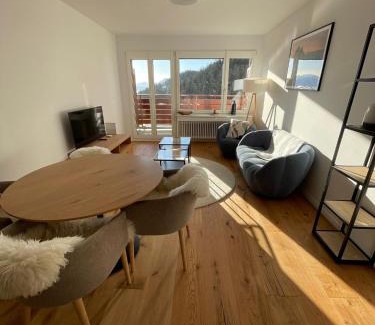 Randogne Apartment | Bel Appartement Centre Crans Montana, Air Frais Vue Alpine