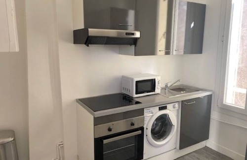 Aubagne Apartment | BEL Appartement Centre Aubagne Climatise