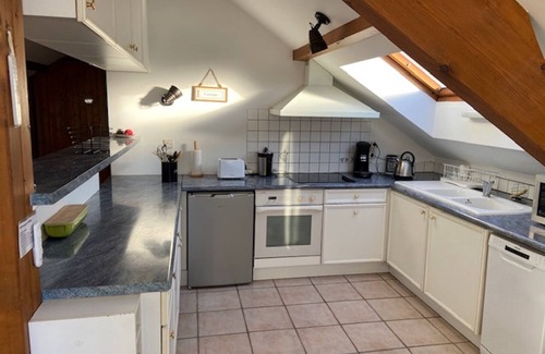Sevrier Apartment | Bel appartement duplex, terrasse , 2 min du lac ,4pers