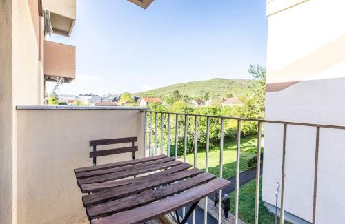 Clermont-Ferrand Apartment | Bel Appartement 8 couchages tout équipé- Maurice Thorez