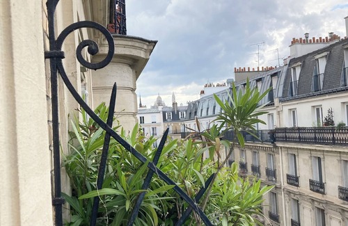 Riquet Stalingrad Apartment | Bel Appartement Paris
