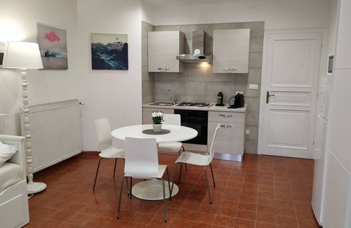 Zona III Marcigliana Apartment | Bel Poggio Country House Rome LOFT
