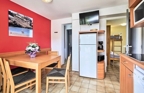 Colleville-sur-Mer Apartment | Belambra Clubs Résidence Colleville-sur-Mer - Omaha Beach - Essential Bungalow 1 Bedroom 4 People Terrace