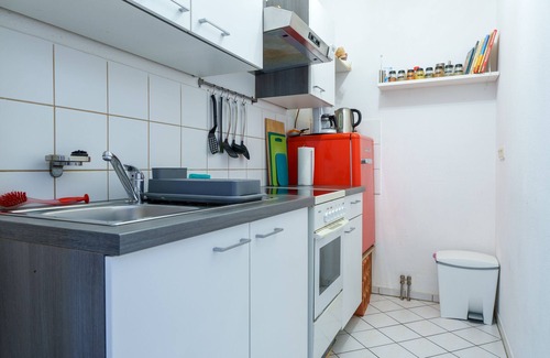 Halle Apartment | Beliebt: Zentrales & Ruhiges Innenstadtapartment