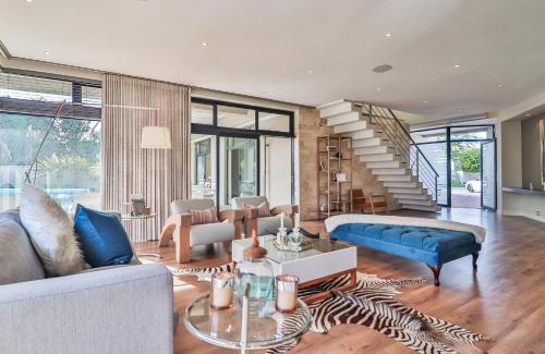 Sunset Beach House | Belina - Sunset Links Golf Course Villa