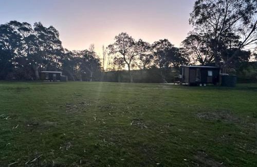 Inman Valley House | Bella's Haven by Tiny Away