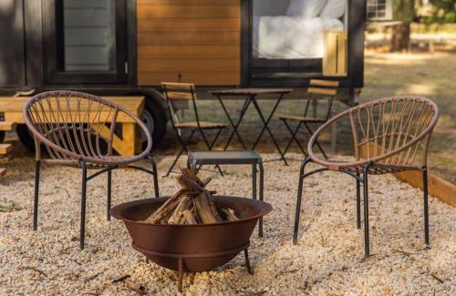 Inman Valley House | Bella's Haven by Tiny Away