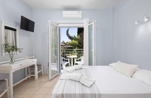 Benitses Hotel | Bella Vista Beach Hotel