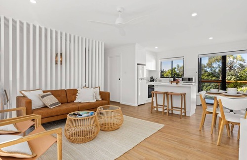 Vincentia House | Bella Vita by Experience Jervis Bay