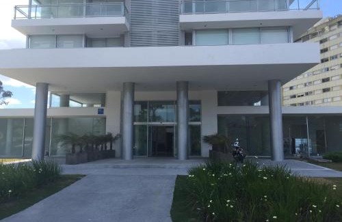 Cantegril Apartment | Bellagio Tower New Apartments