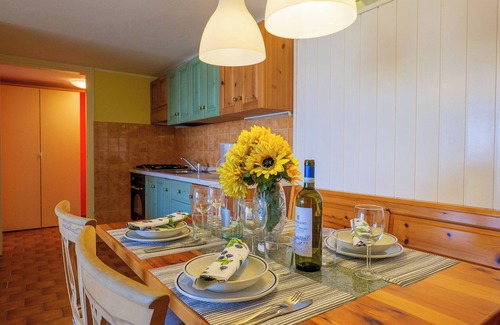 Colico Piano Apartment | Bellavista A Garden Holiday Apartment with Pool
