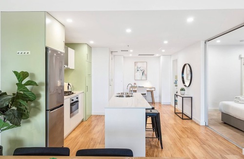 Glenelg Apartment | Belle Escapes - Aquarius on Colley Terrace
