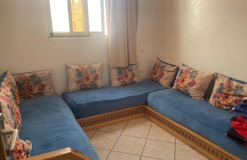 Aghroude Apartment | Belle maison avec terrasse aghroud