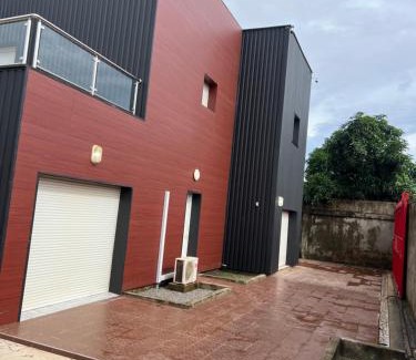 Guinea House | Belle Villa SALL