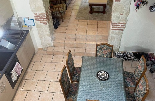 Penne-d'Agenais House | Belle Vue a Charming 2 bedroom Gite set in picturesque location.