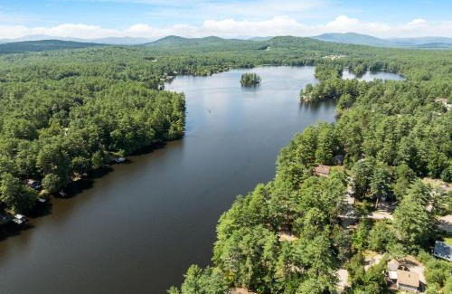 East Wakefield Ski Chalet | Belleau Lake Escape