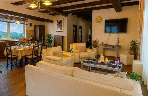 Covasna House | Bellevue Beam House
