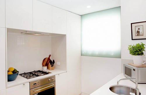 Bellevue Hill Apartment | Bellevue Beauty ISYD