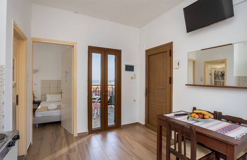 Hersonissos Centre House | Bellino Apartments - Adults Only