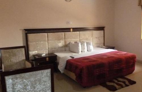 Asaba Cabin | Bellwood Hotel - Super Deluxe