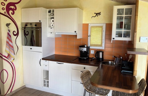 Belmont-sur-Lausanne Ski Chalet | Belmont Sur Lausanne: Studio in a chalet overlooking the lake